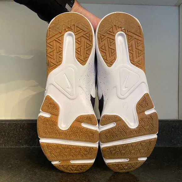 Nike Legend Essential 2 'Iron Grey Limelight' - Size 10.5 - Picture 7 of 8